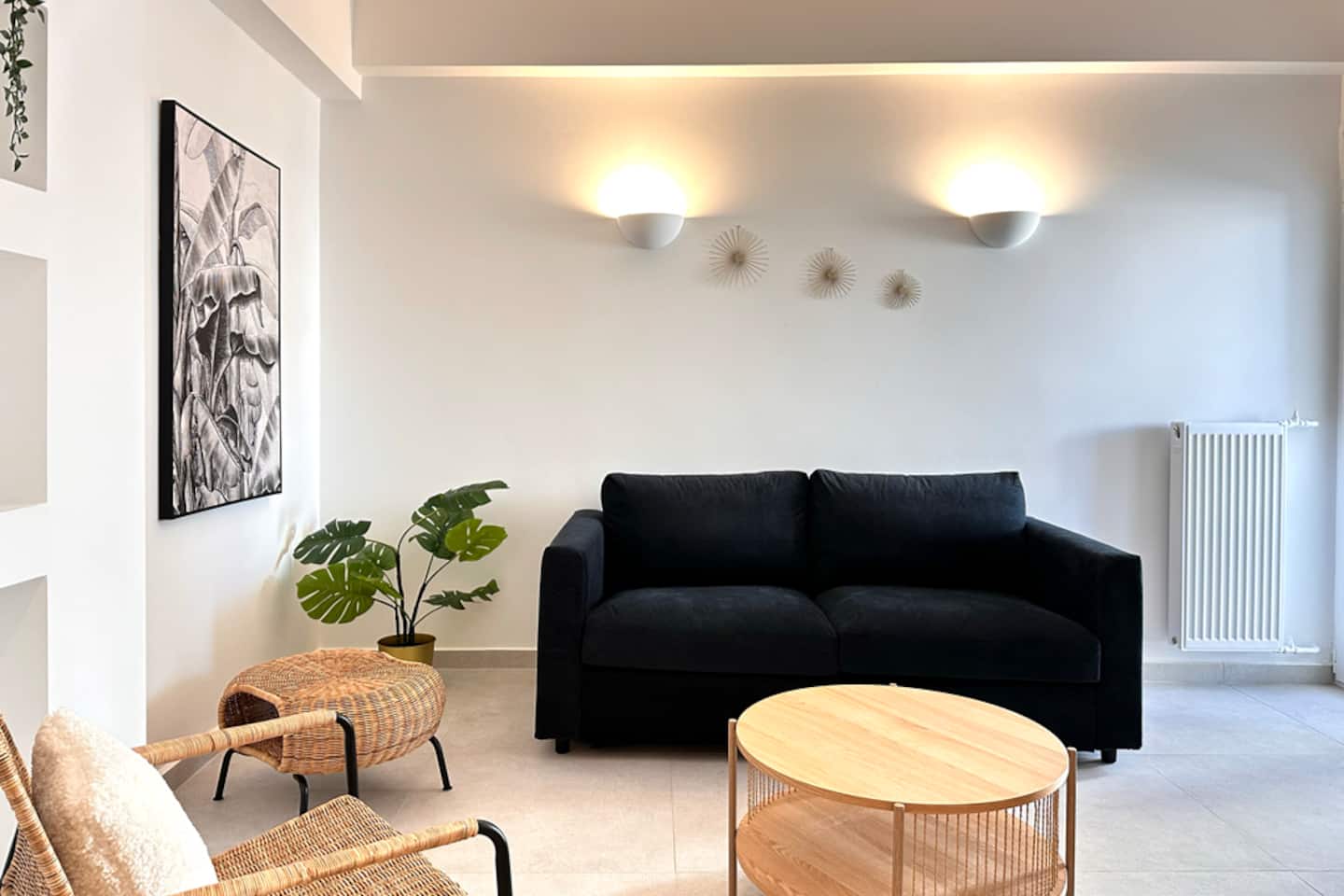 1BD Modern Home Walking Distance to Acropolis